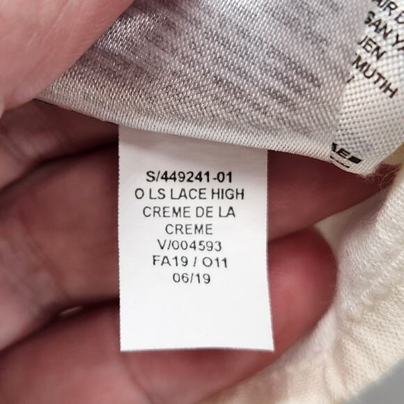 NWT Old Navy Cream Boho Lace Crochet Pintucked Peasant Top Women's M - Picture 5 of 10